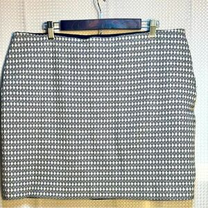 LOFT white/black woven print skirt, size 18, in excellent condition!